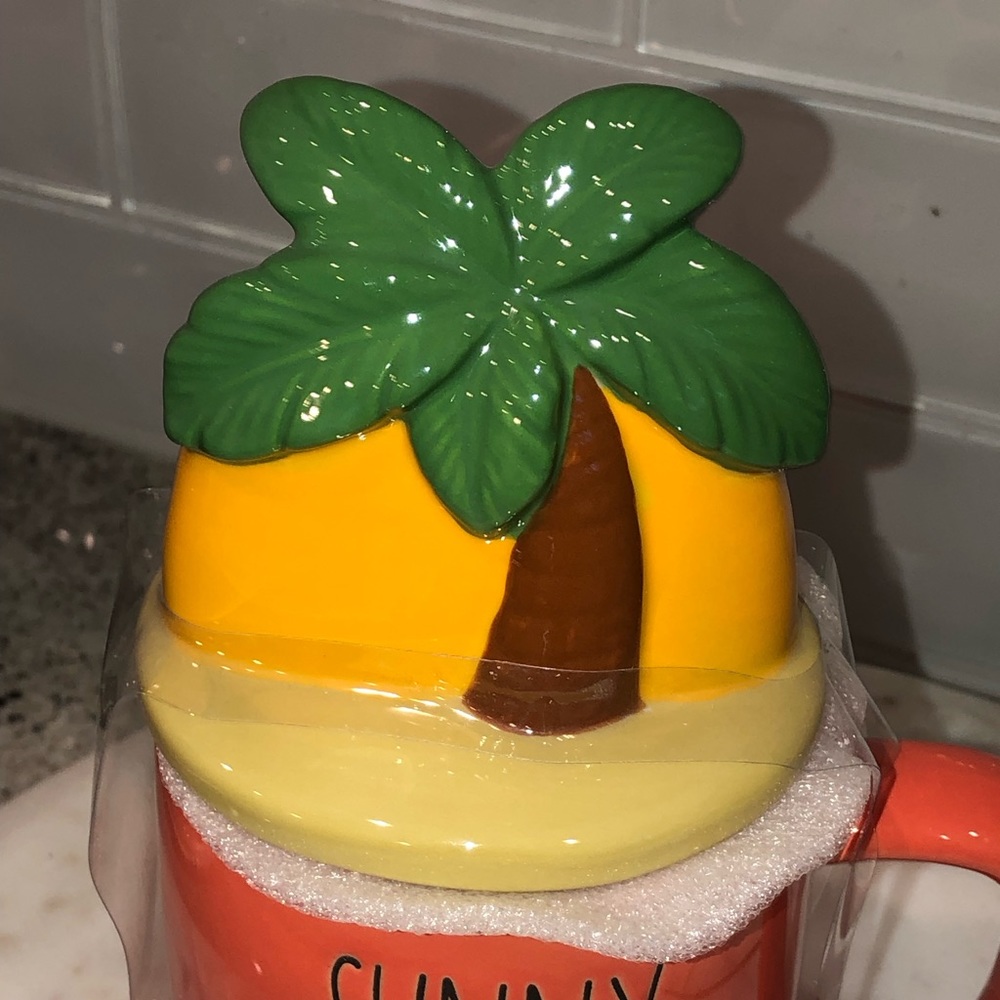 ✨NWT✨ Rae Dunn SUNNY DAYS AHEAD Mug with Lid - Picture 3 of 7